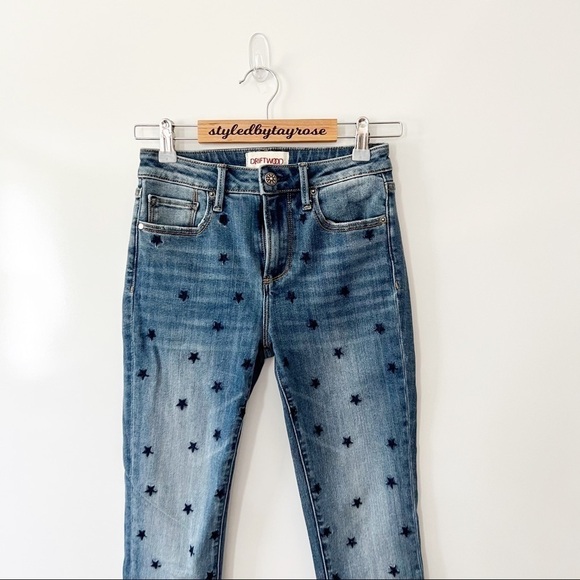 Driftwood Jackie Starry Night Embroidered Jeans - Picture 5 of 14